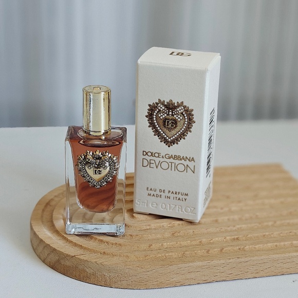 New DOLCE & GABBANA Devotion EDP Mini Splash 5ml/0.17 fl oz - Picture 1 of 1